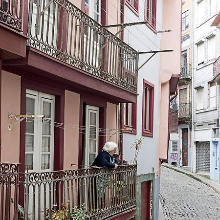 Loios 1Br Flat Downtown By Lovelystay Porto Bagian luar foto